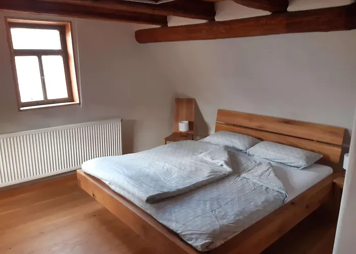 An Der Hoeh' Hébergement de vacances Zellingen